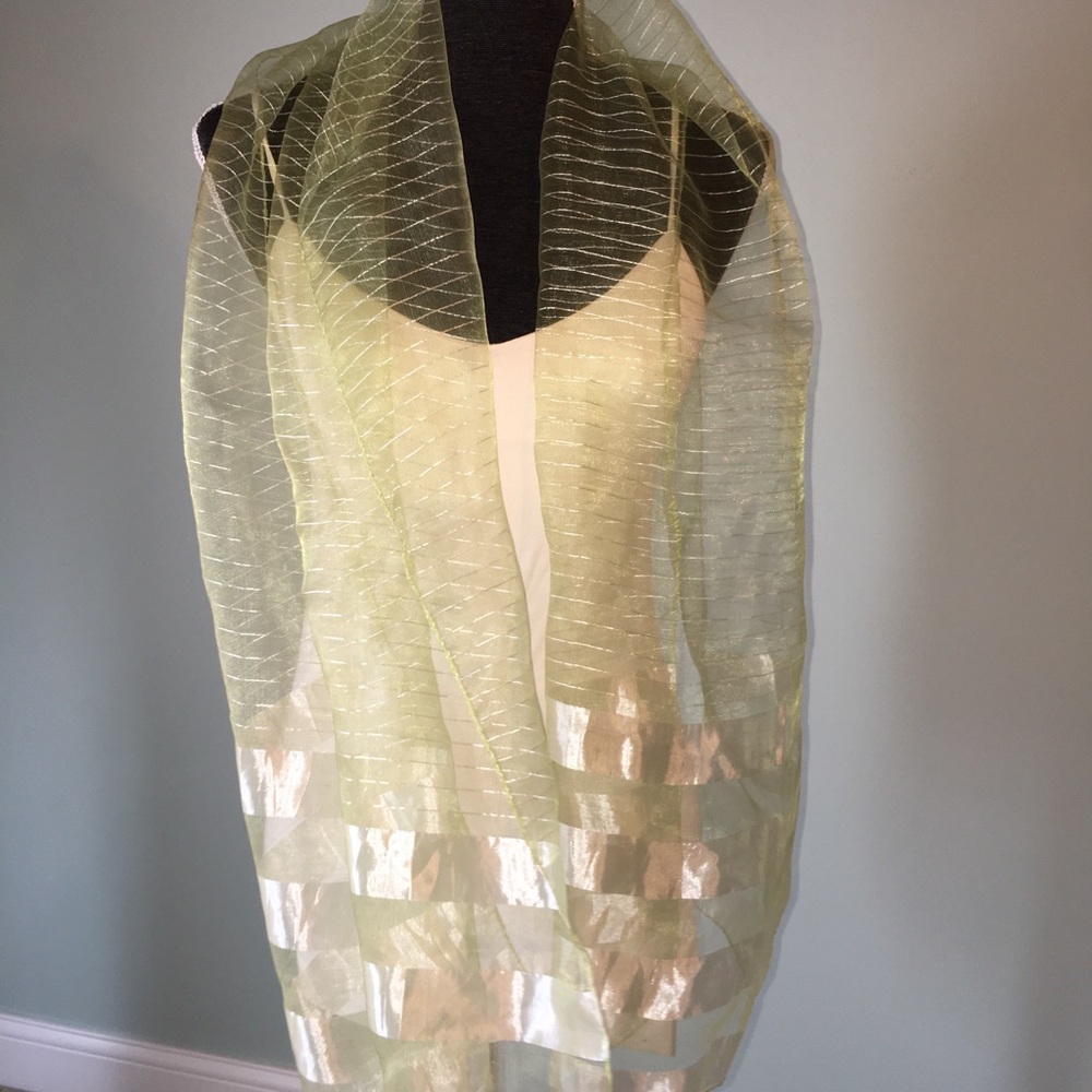 Pashmina wrap